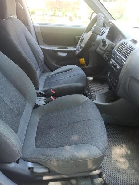 Hyundai Accent 2008, фото 3