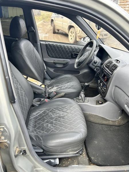 Hyundai Accent 2008, фото 2