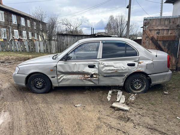 Hyundai Accent 2008, фото 4