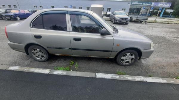 Hyundai Accent 2008, фото 4