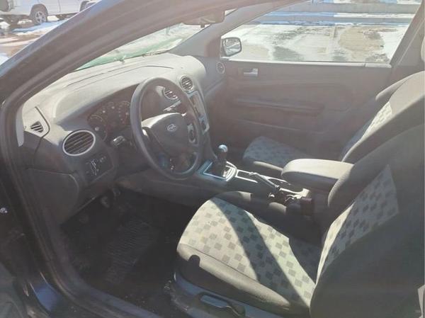 Ford Focus 2006, фото 2
