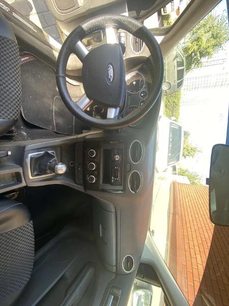 Ford Focus 2006, фото 5
