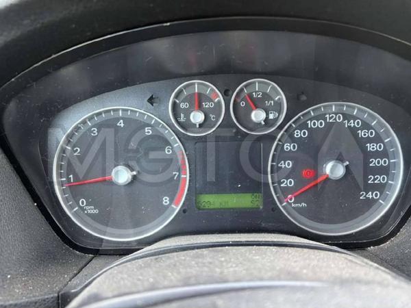 Ford Focus 2006, фото 7