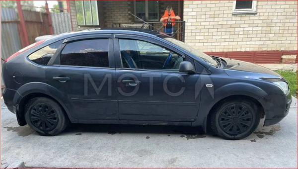 Ford Focus 2005, фото 3