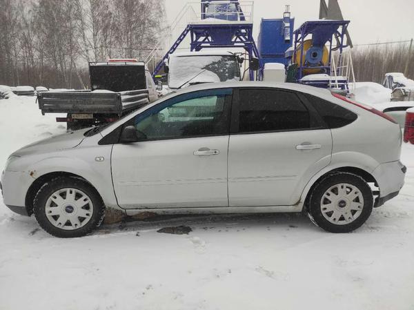 Ford Focus 2005, фото 7