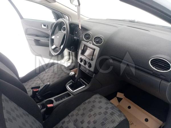 Ford Focus 2007, фото 5