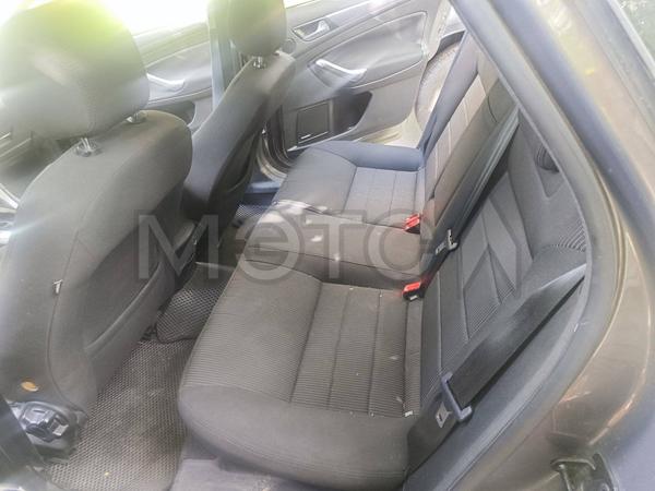 Ford Mondeo 2011, фото 9