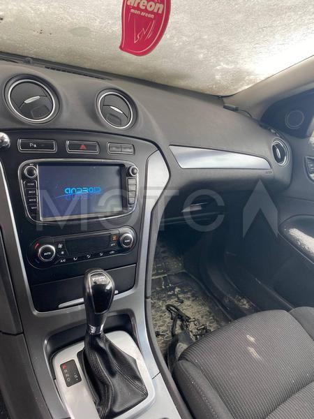 Ford Mondeo 2012, фото 8
