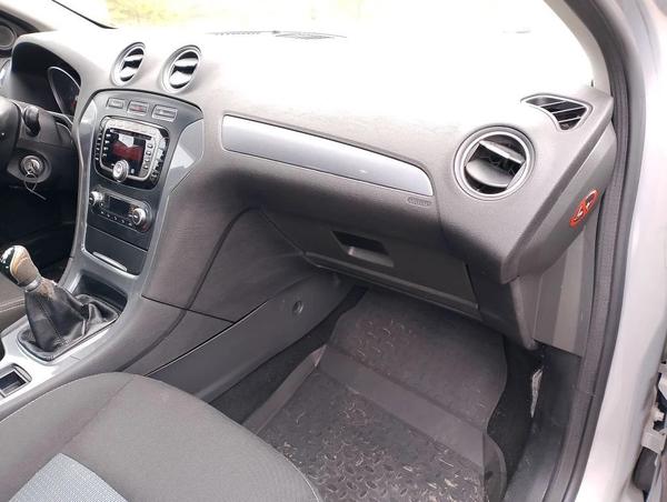Ford Mondeo 2012, фото 3
