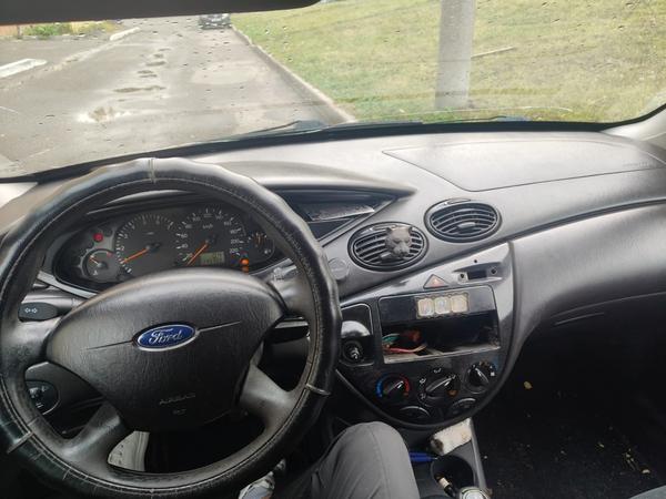 Ford Focus 2003, фото 9