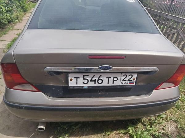 Ford Focus 2003, фото 2