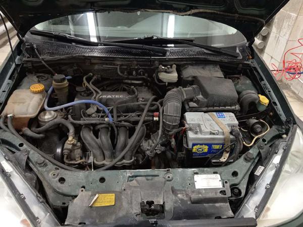 Ford Focus 2004, фото 14