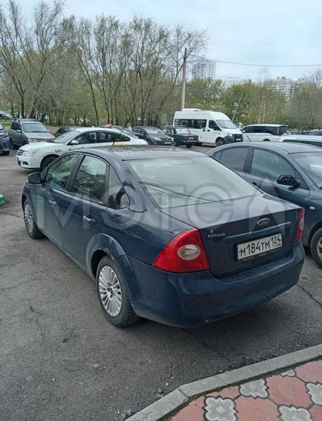 Ford Focus 2010, фото 4