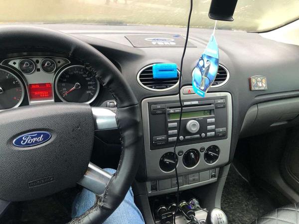 Ford Focus 2008, фото 2