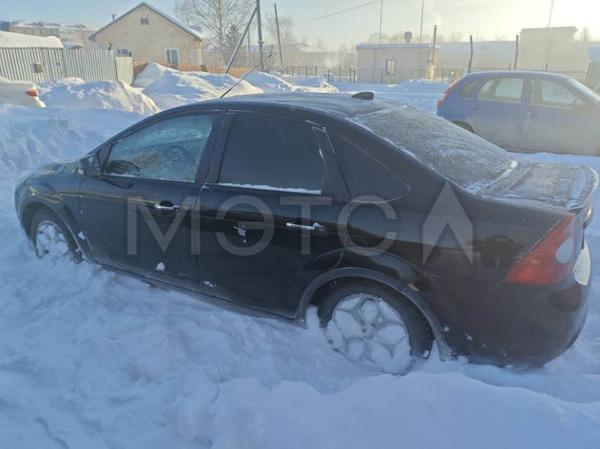 Ford Focus 2009, фото 2