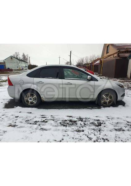 Ford Focus 2010, фото 5