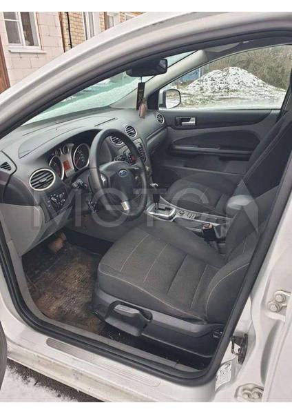 Ford Focus 2010, фото 7