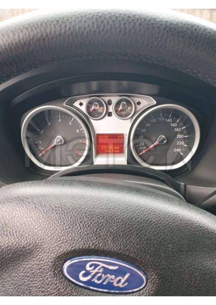 Ford Focus 2010, фото 10
