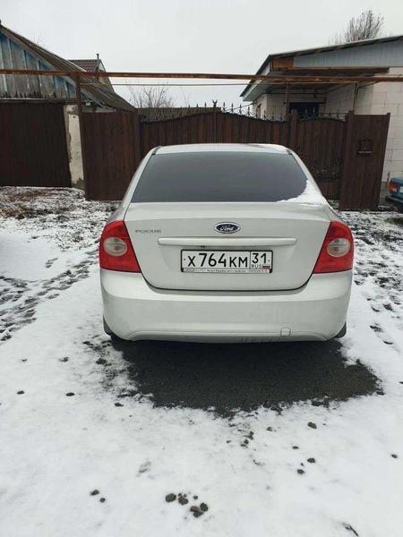 Ford Focus 2010, фото 14
