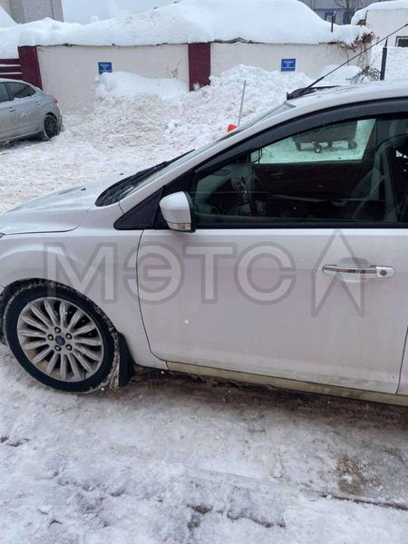 Ford Focus 2010, фото 10
