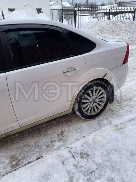 Ford Focus 2010, фото 7