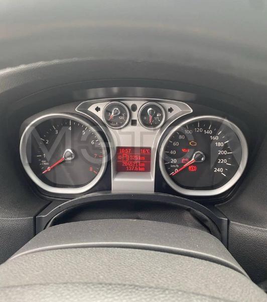 Ford Focus 2010, фото 10