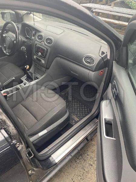 Ford Focus 2010, фото 9