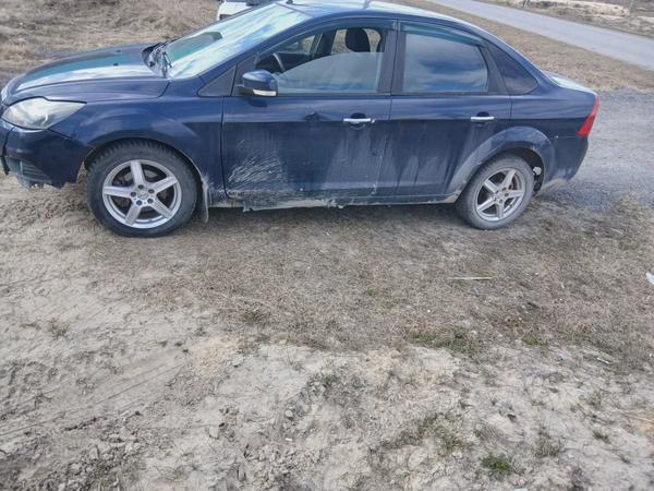 Ford Focus 2011, фото 4