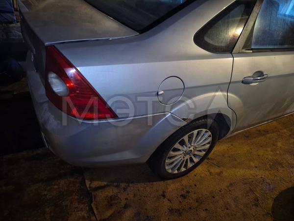 Ford Focus 2011, фото 8