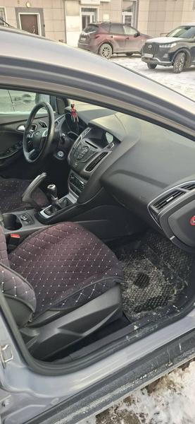Ford Focus 2011, фото 6