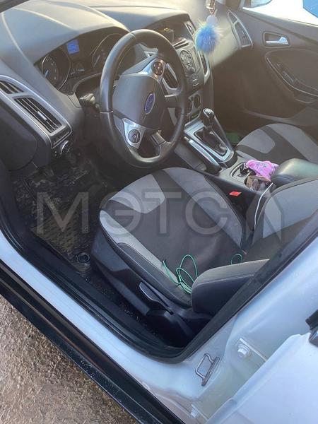 Ford Focus 2011, фото 4