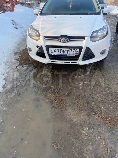 Ford Focus 2011, фото 2
