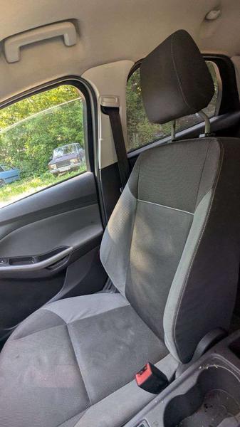 Ford Focus 2011, фото 17