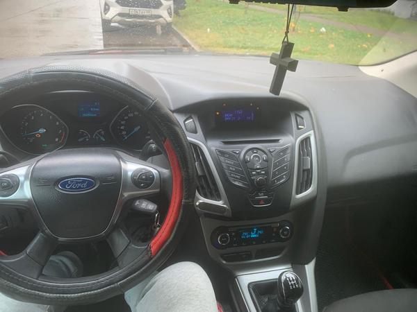 Ford Focus 2011, фото 3