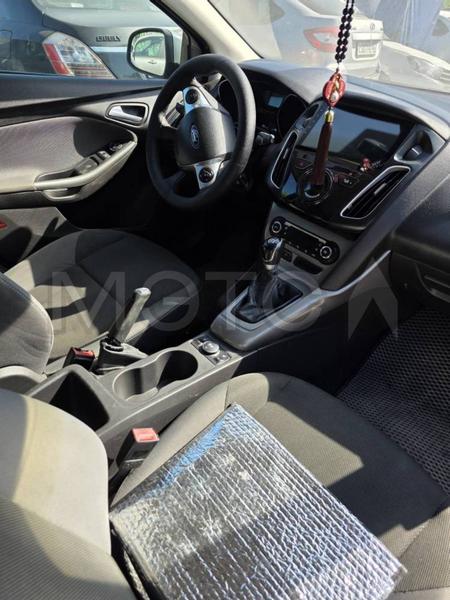 Ford Focus 2011, фото 11