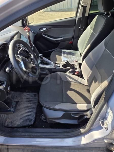 Ford Focus 2011, фото 8