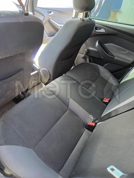 Ford Focus 2011, фото 9
