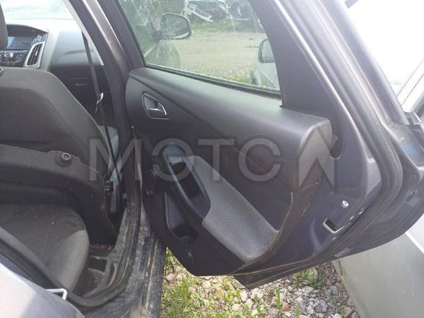 Ford Focus 2011, фото 14