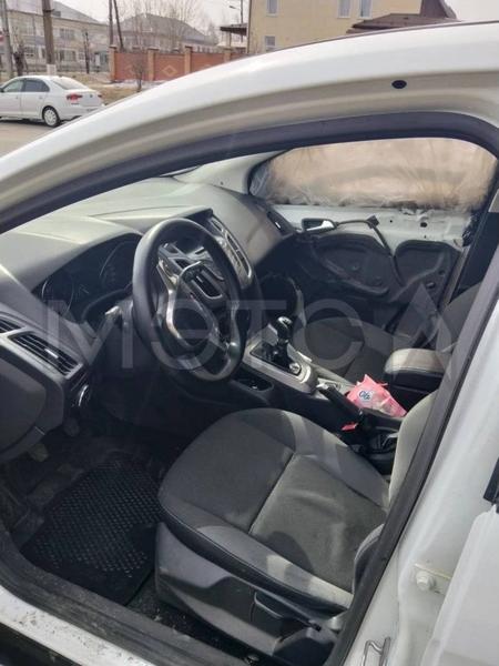 Ford Focus 2011, фото 9