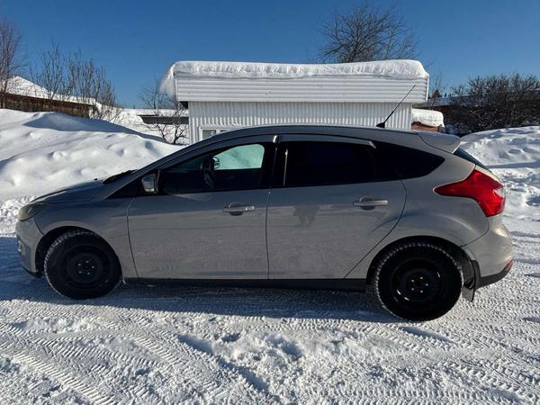 Ford Focus 2011, фото 13