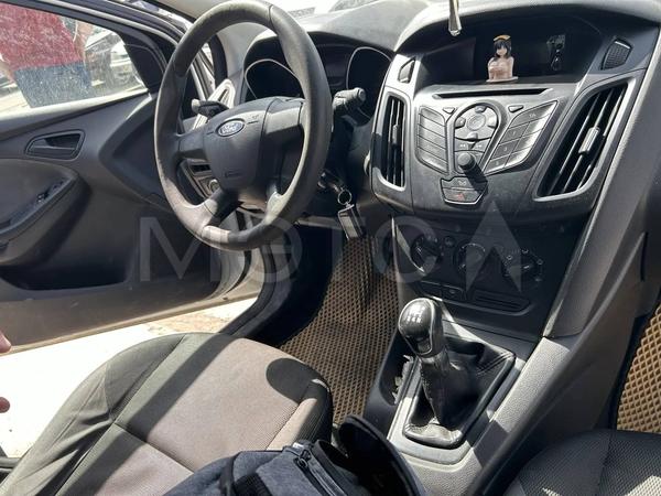 Ford Focus 2012, фото 5