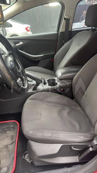 Ford Focus 2012, фото 12