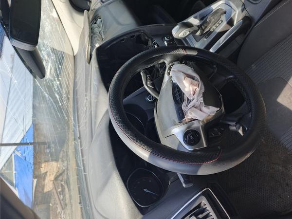 Ford Focus 2012, фото 2