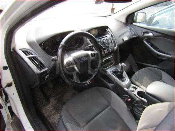 Ford Focus 2012, фото 14