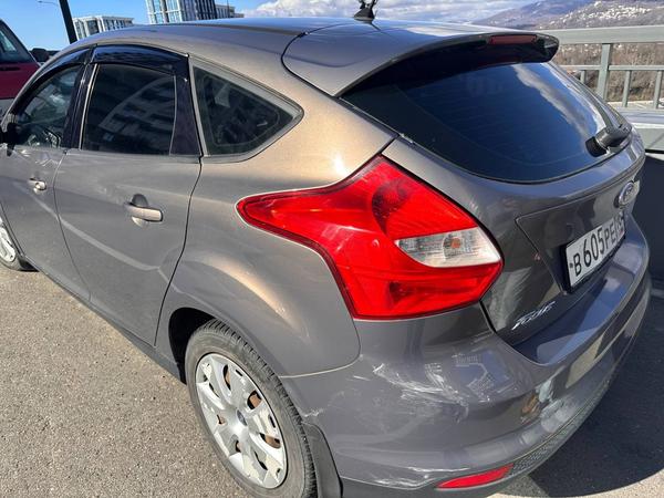 Ford Focus 2012, фото 8