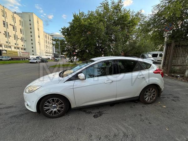Ford Focus 2012, фото 4