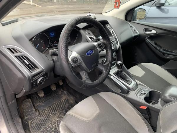 Ford Focus 2013, фото 4