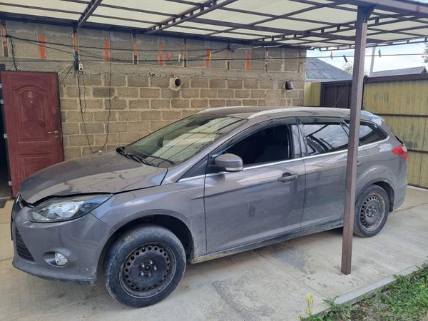 Ford Focus 2012, фото 2