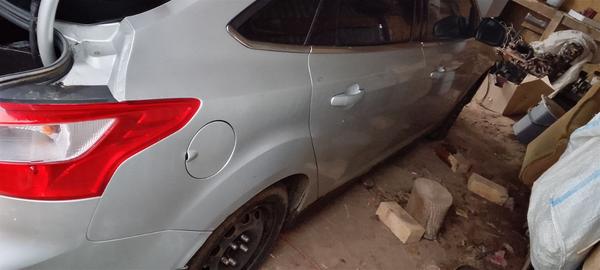 Ford Focus 2011, фото 5