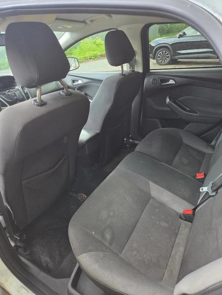 Ford Focus 2012, фото 6
